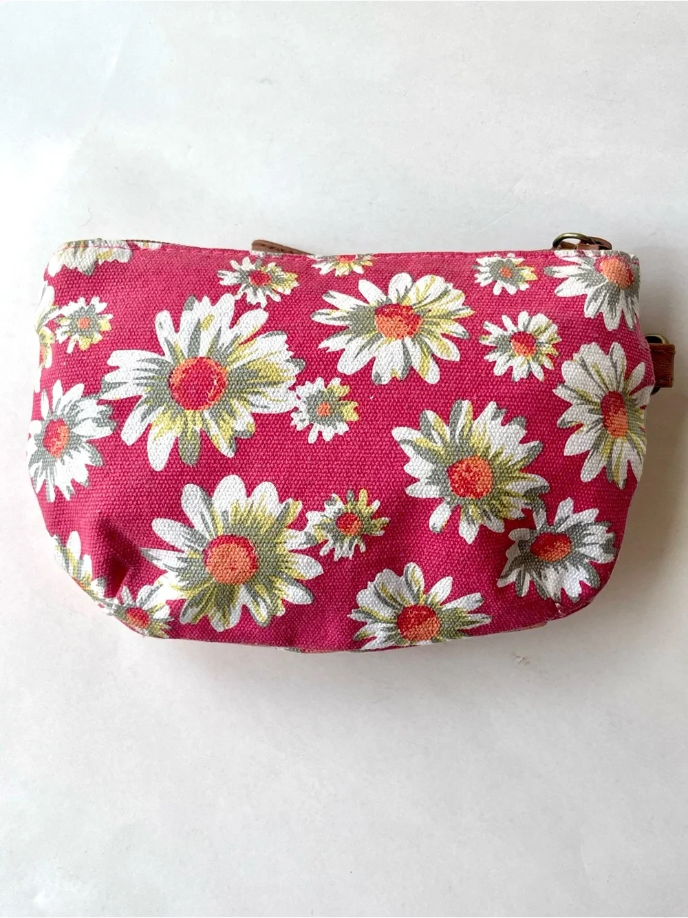 American Eagle Wristlet Pouch- Floral